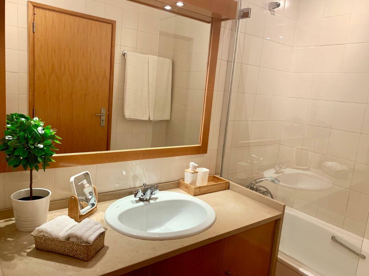 Charming Apartment With Private Garden & Pool Виламура Экстерьер фото